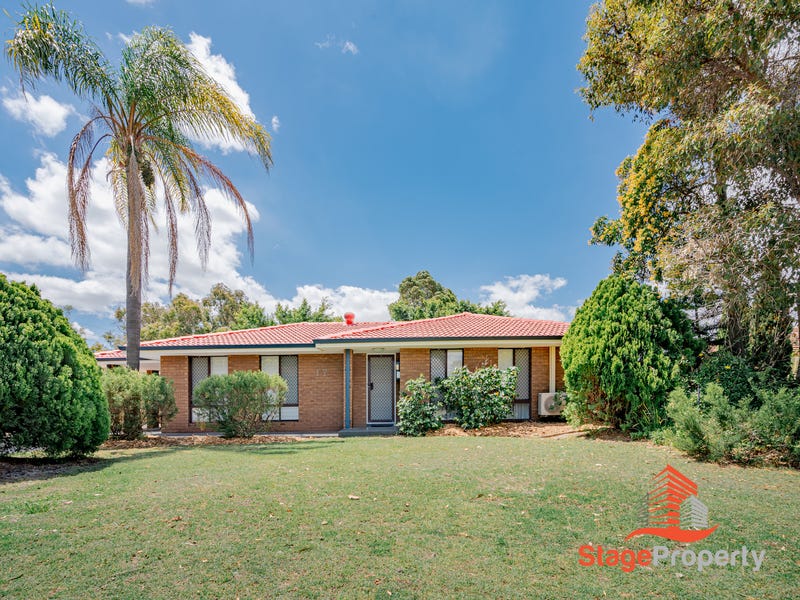 17 Amphion Place, Leeming, WA 6149 House for Sale