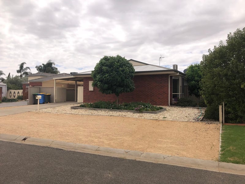 1/10 Reynolds Drive, Numurkah, Vic 3636 Property Details