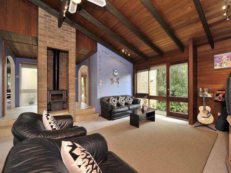 26 Eugene Street, Viewbank, Vic 3084 Property Details