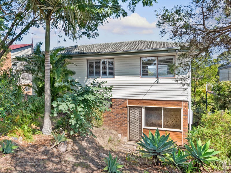 936 South Pine Road, Everton Hills, QLD 4053