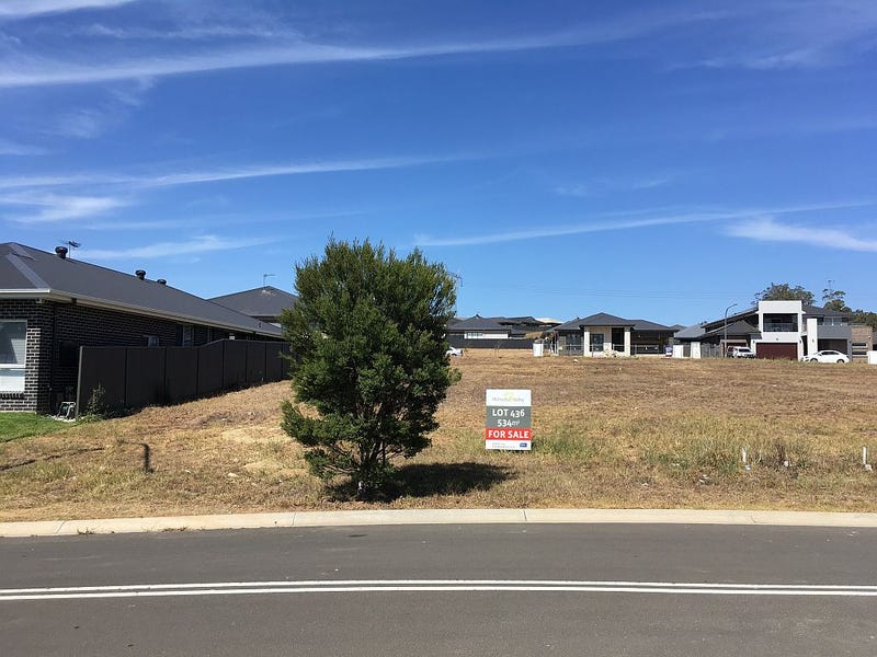 12 Penola Street, Currans Hill, NSW 2567