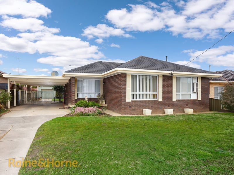 22 Huthwaite Street, Mount Austin, NSW 2650 - realestate.com.au