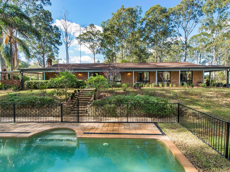 2 Ridgeway Cres, Sun Valley, NSW 2777