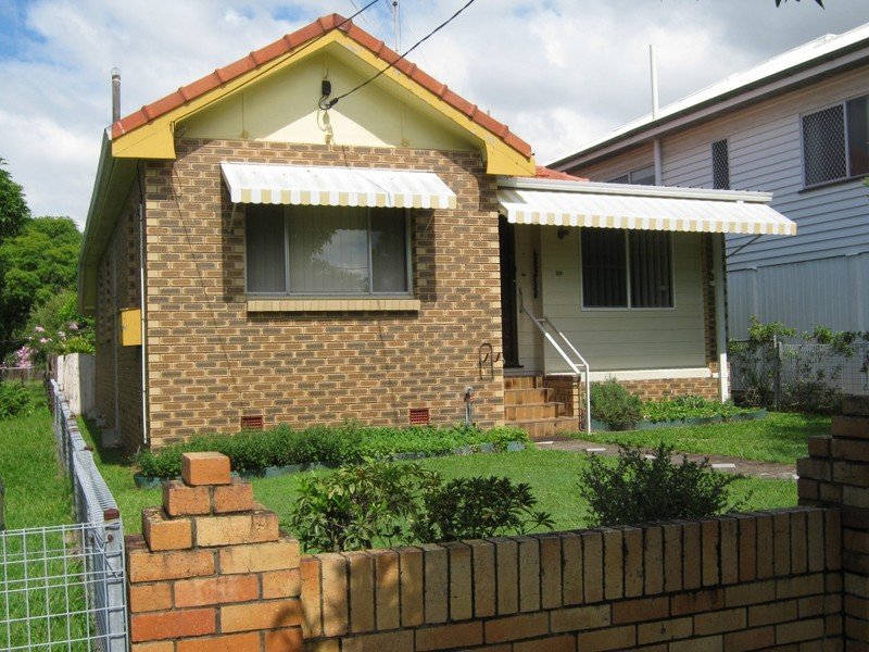 30 Walnut Street, Wynnum, QLD 4178