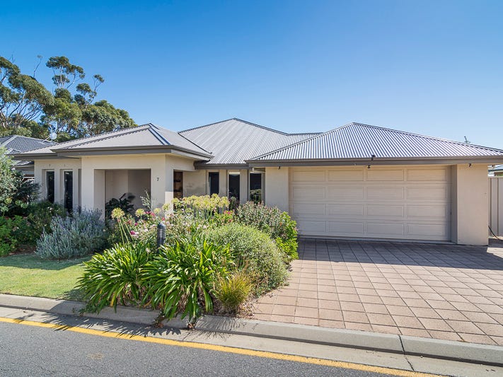 7/30 Norman Rd, Willunga, SA 5172 Property Details