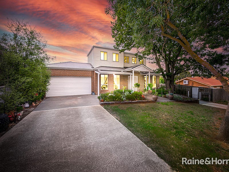 1/35 Jackson Street, Sunbury, Vic 3429 Property Details