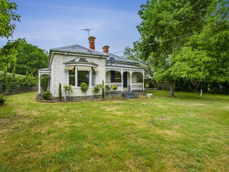 6 Howey Street, Gisborne, VIC 3437