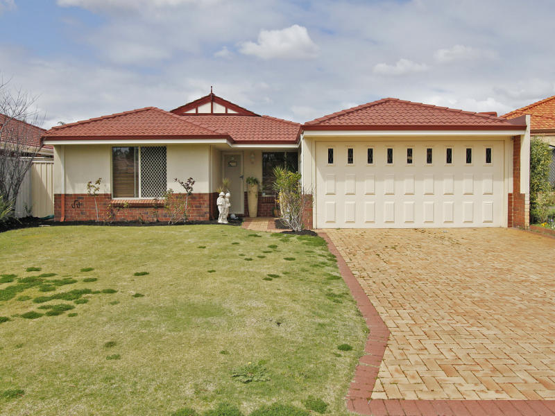 32 Copeland Drive, Redcliffe, WA 6104 Property Details