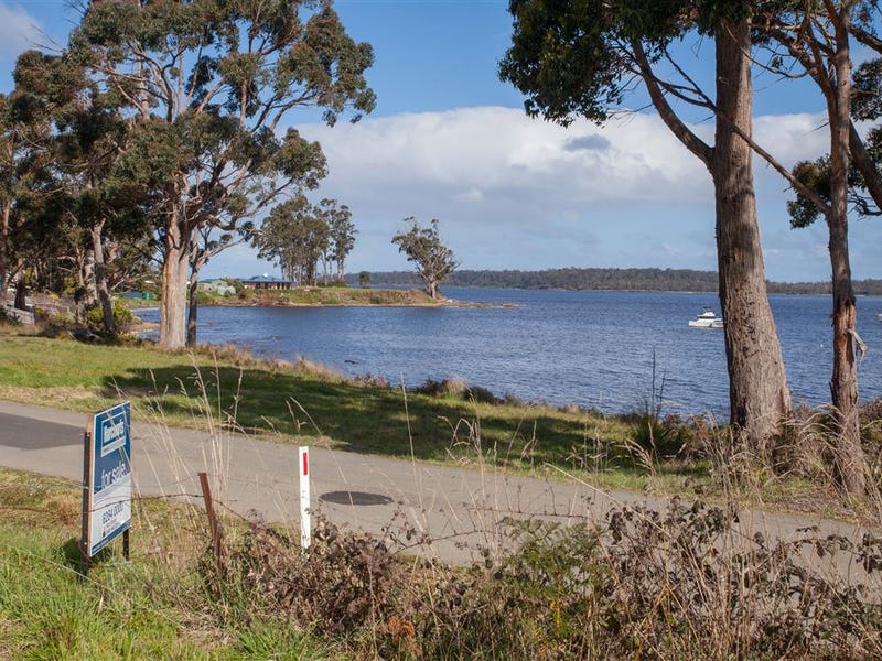 15 Lady Bay Road, Southport, TAS 7109