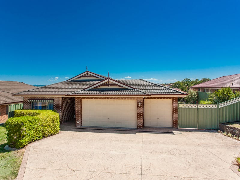 35 Somerset Drive, Thornton, NSW 2322