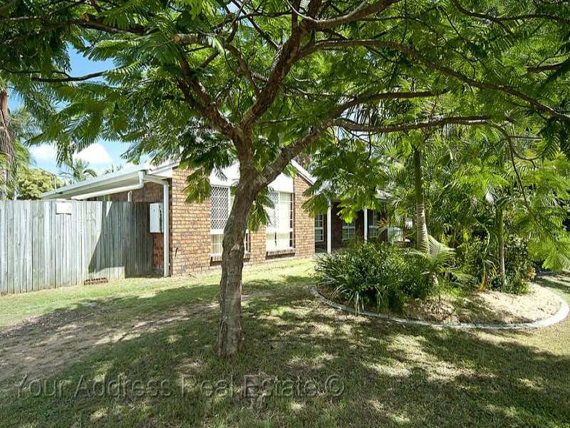 1 Westwood Drive, Hillcrest, Qld 4118 Property Details