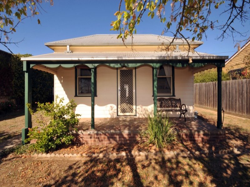 14 Wilkie Street, East Bendigo, VIC 3550