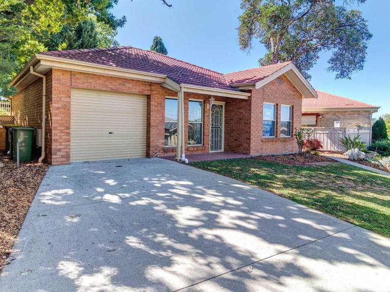 21/2 Hutchinson Street, Mount Barker, SA 5251