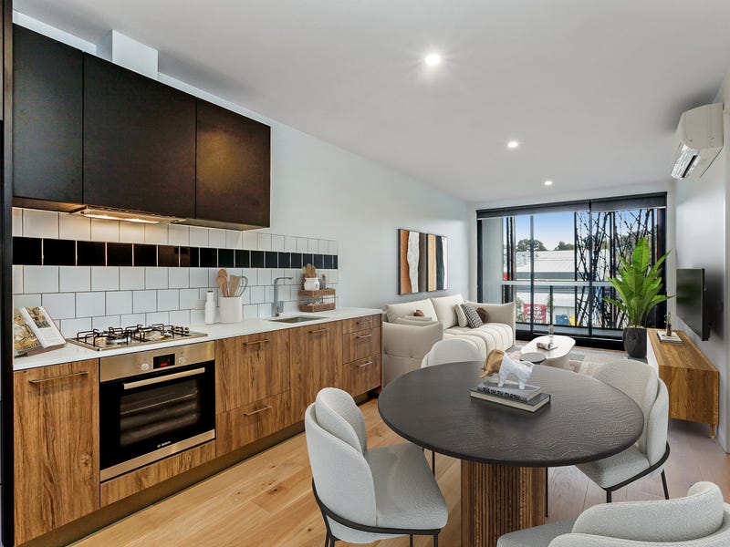 Real Estate & Property for Sale in Strathmore, VIC 3041 (+2 locations