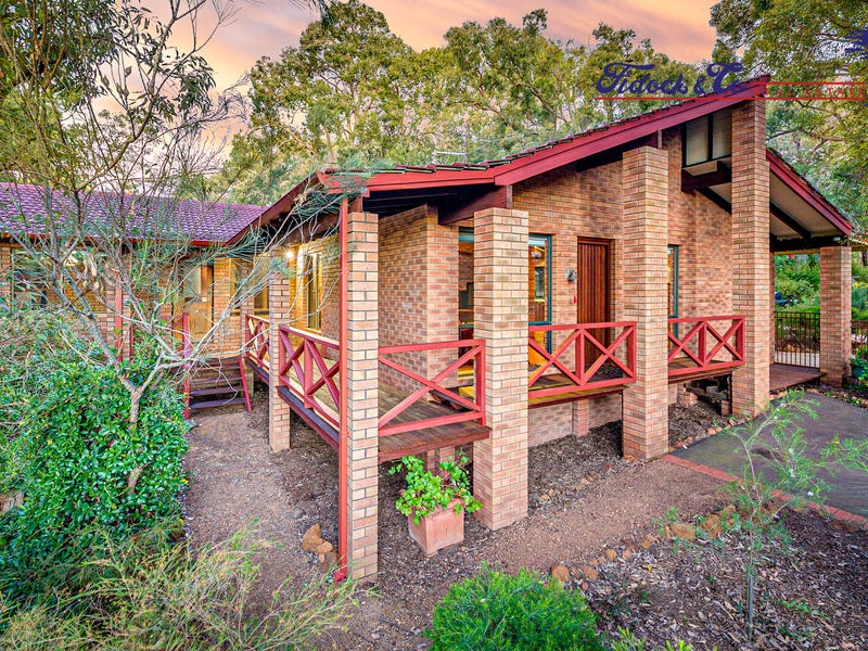 26 Garland Road, Roleystone, WA 6111