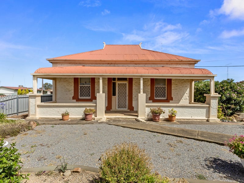 11 May Street, Wallaroo, SA 5556 House for Sale