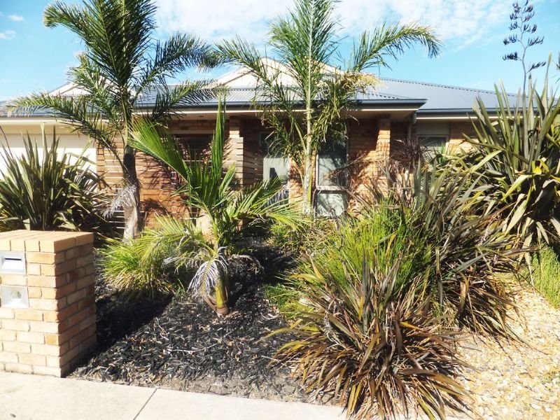 18 Albert Ruttle Drive, Inverloch, VIC 3996