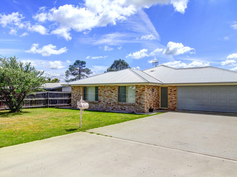 9 Munro Avenue, Uralla, NSW 2358