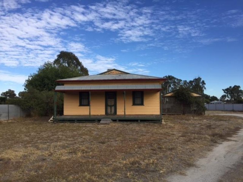 5 ASHLEY Court, Koondrook, Vic 3580 Property Details