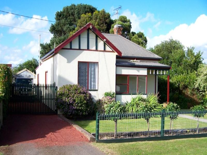 8 Holden Street, Camperdown, VIC 3260