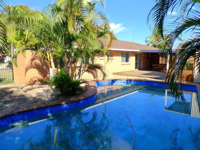 39 Gretel Drive, Mermaid Waters, QLD 4218