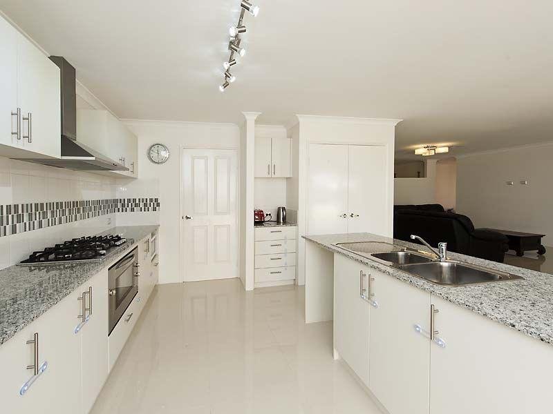 73 Burlington Drive, Baldivis, WA 6171