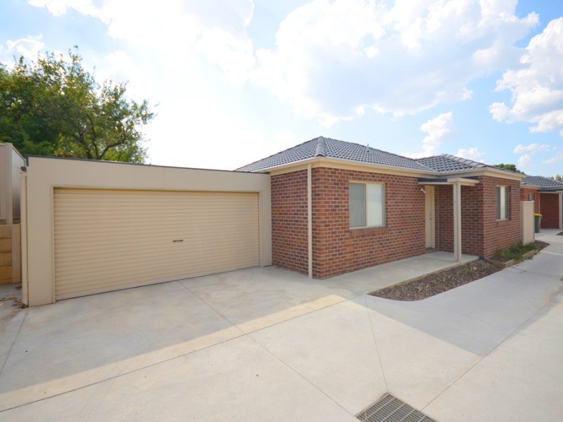 3/8 Gale Street, Canadian, Vic 3350