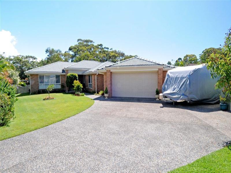 16 Alexander Close, Dunbogan, NSW 2443 Property Details
