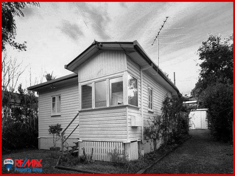 26 Agnew Street, Sandgate, Qld 4017 Property Details