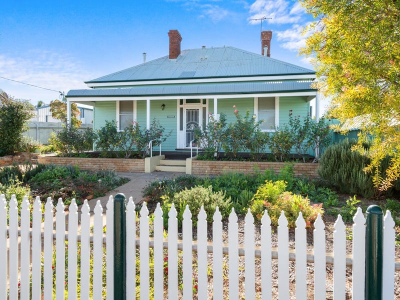 9 Kitchener Road, Mullingar, WA 6430