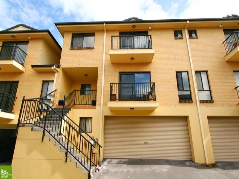 12/115 Campbell St, Woonona, NSW 2517 Property Details