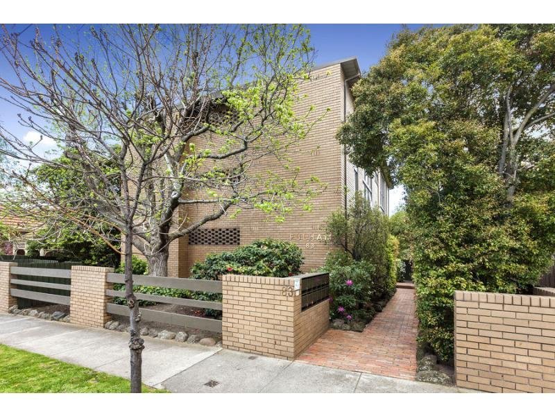 2/83 Mathoura Road, Toorak, Vic 3142 Property Details