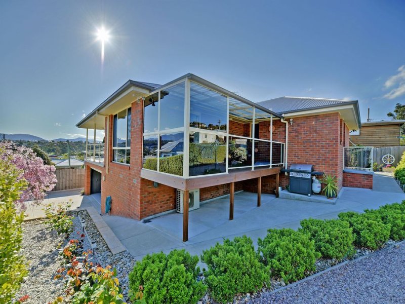117 Cambridge Road, Bellerive, Tas 7018 Property Details