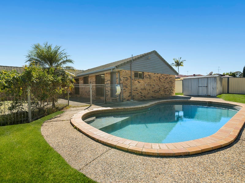 6 Plover Place, Tweed Heads West, NSW 2485