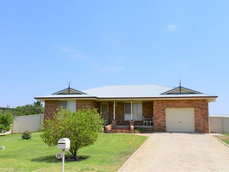 29 Riverside Drive, Narrabri, NSW 2390