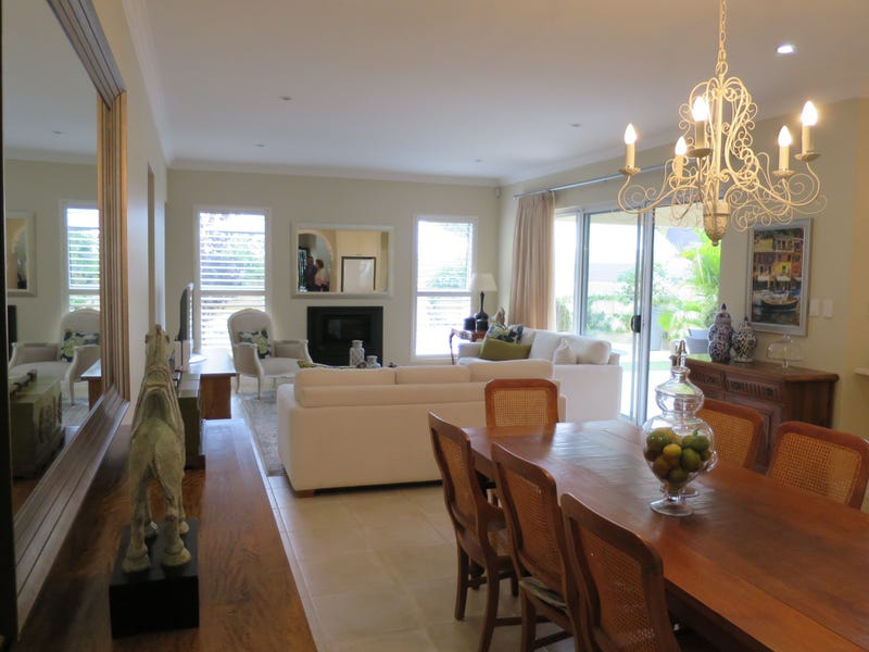 12 Knight Street, Wembley Downs, WA 6019