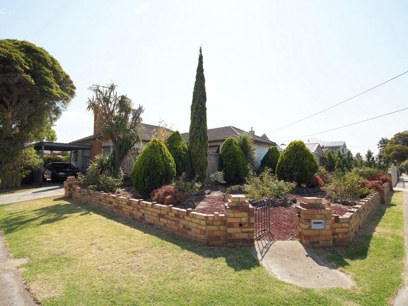 64 Teague Street, Niddrie, Vic 3042 Property Details