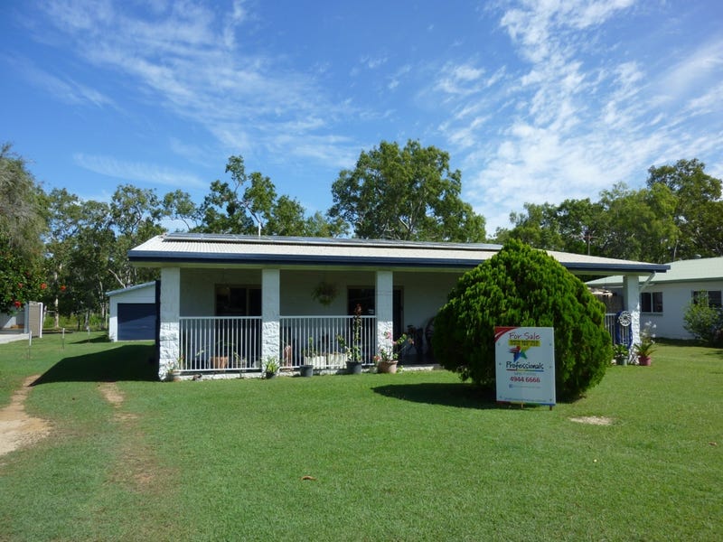 41 Ramp Road, St Helens Beach, QLD 4798