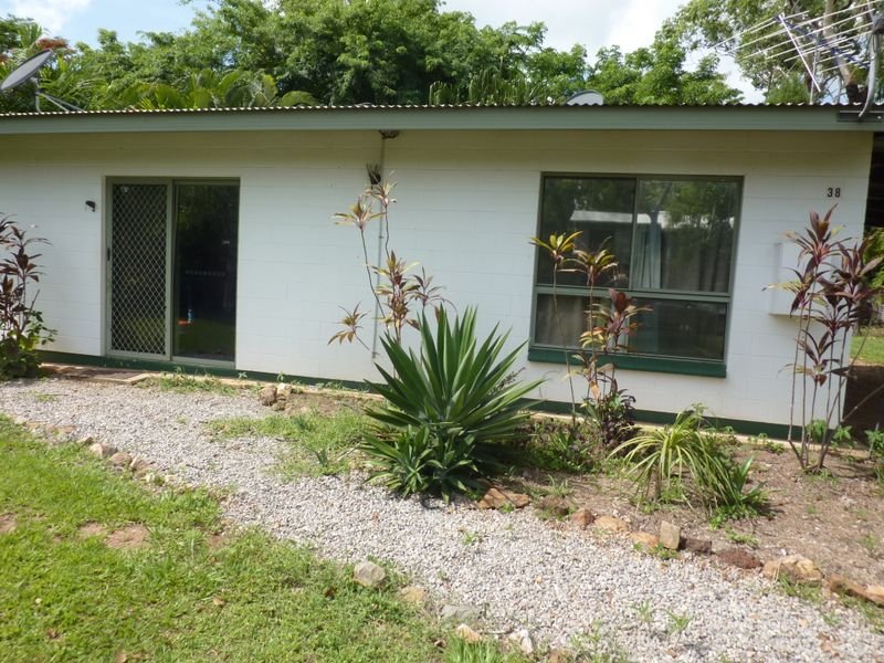 38 Kirra Crescent, Batchelor, NT 0845 Property Details