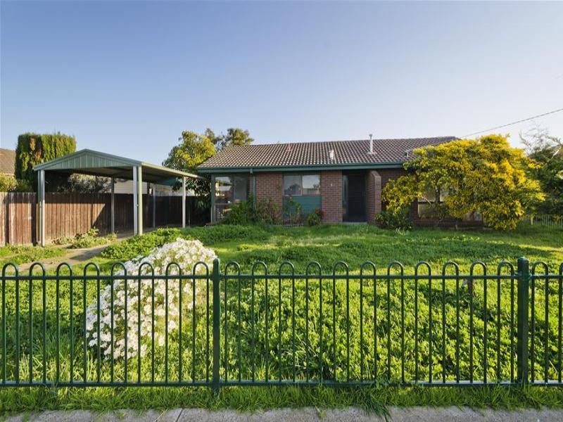 5 Rosella Avenue, Werribee, Vic 3030 Property Details