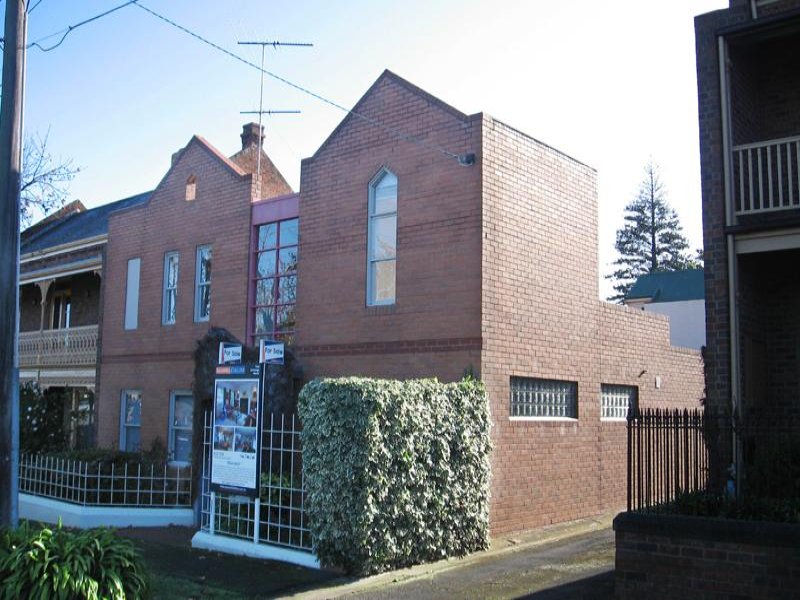 35 Alexandra Avenue, Geelong, Vic 3220 Property Details