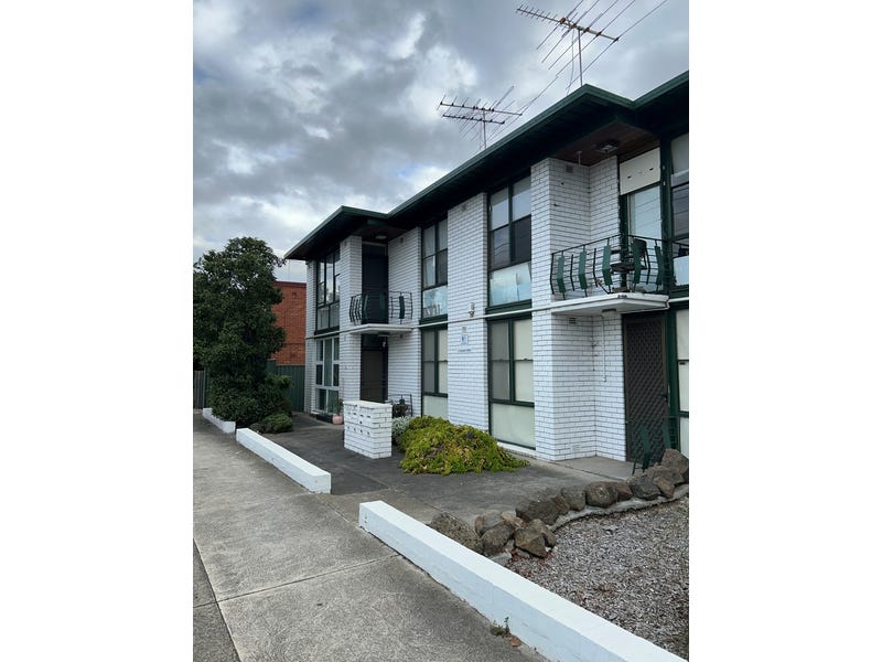 4/2 Allard Street, Brunswick West, VIC 3055