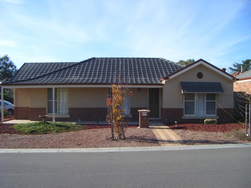 3 Windsor Gardens, Kangaroo Flat, VIC 3555