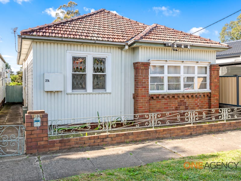 37A Fawcett Street, Mayfield, NSW 2304