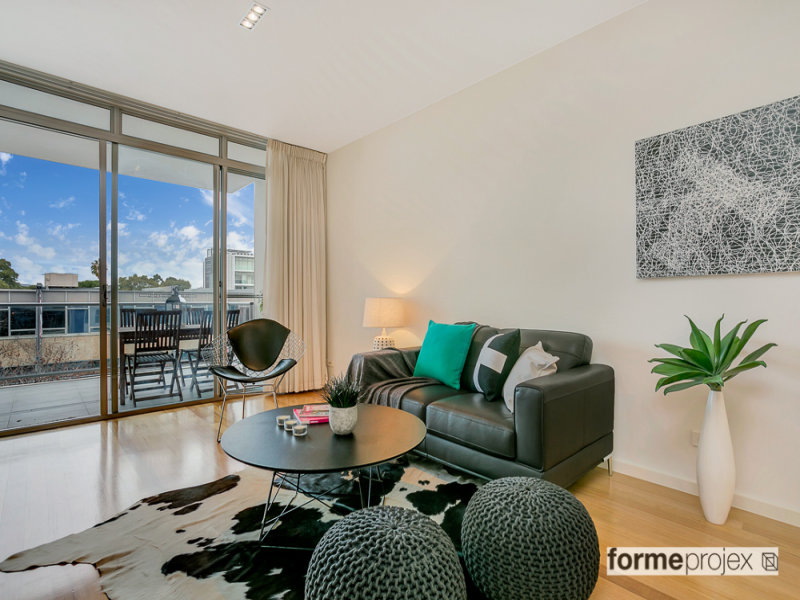 10/30 Gilbert Street, Adelaide, SA 5000 Property Details