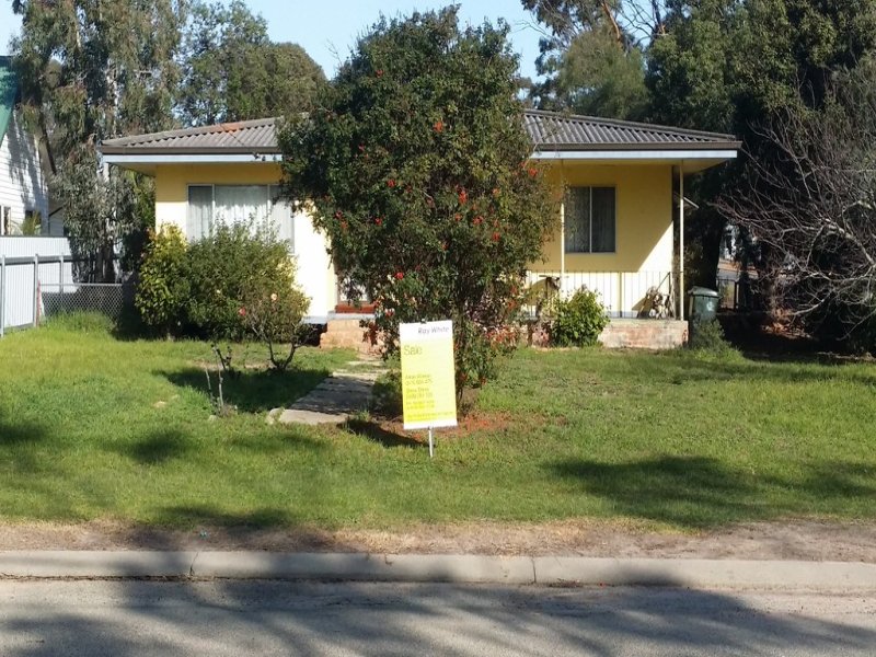 15 Denny Street, Gnowangerup, WA 6335 Property Details