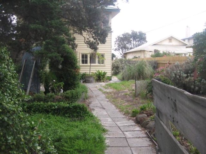 24 Gould Street, Frankston, VIC 3199