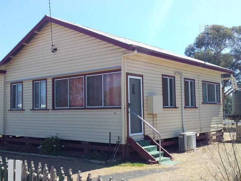 38 King Street, Inglewood, QLD 4387