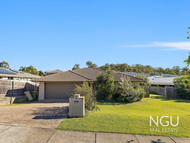 3 Eric Drive, Blackstone, QLD 4304