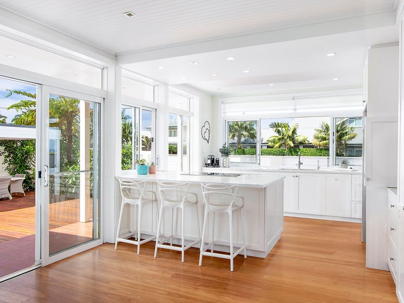 11 Anzac Avenue, Collaroy, NSW 2097